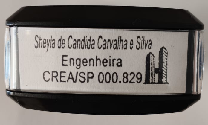 Carimbo automático preto personalizado para engenheira com CREA e ícone de edificação